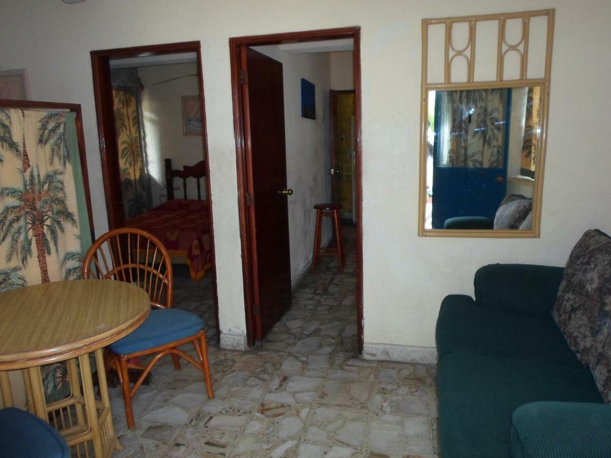 Hôtel Casa De Huespedes Santa Fe Acapulco Extérieur photo